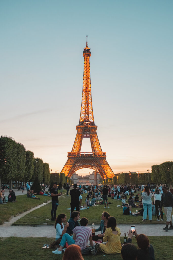 Eiffel Tower — photograph 1